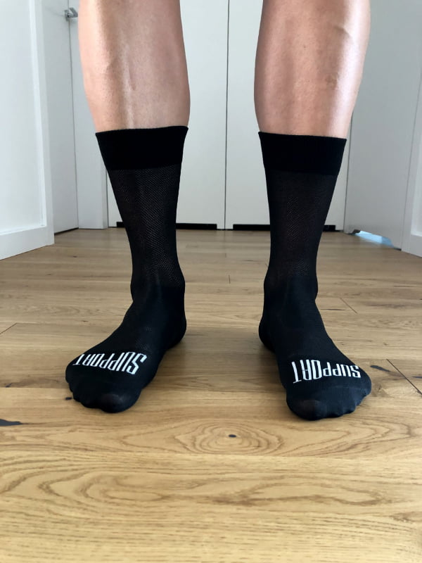Support S-Light Black Cycling Socks front